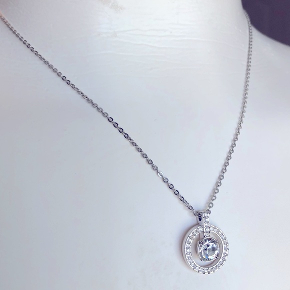 Swarovski Necklace Rhodium Plated - Picture 3 of 3